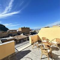 Via Città di Palermo - Attico arredato.