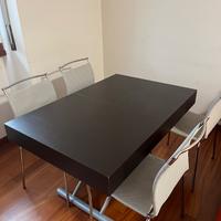 Tavolo soggiorno allungabile di design