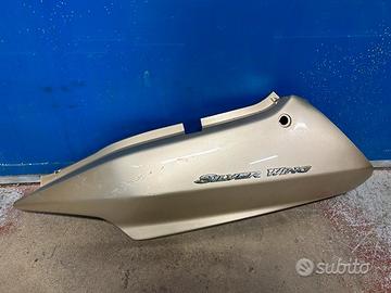 Carena posteriore sinistra Honda Silver Wing 600