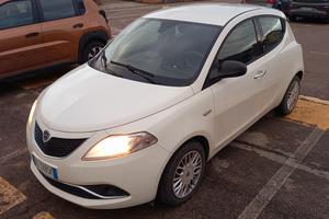 LANCIA YPSILON 1.3 MULTIJET DIESEL 