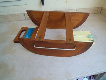 Divergente pesca traina da riva