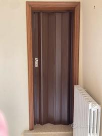 2 porte a soffietto marroni