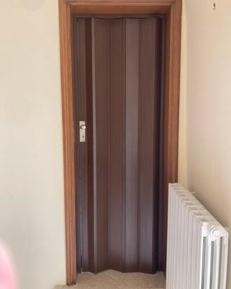 2 porte a soffietto marroni