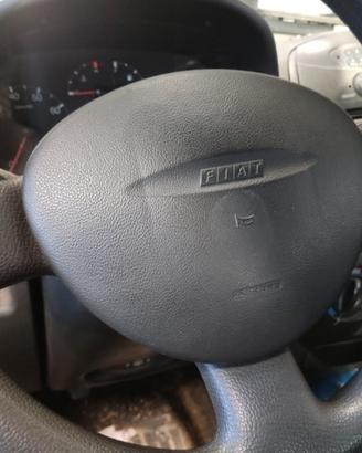 Airbag volante FIAT PUNTO 2 del 2002