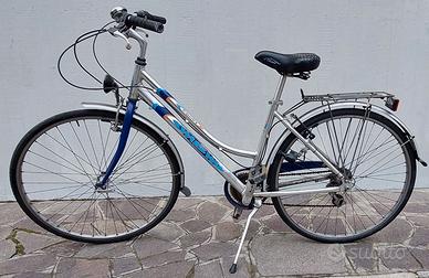 Bicicletta donna MBM telaio alluminio