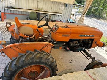 Trattore fiat 215