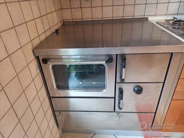 Cucina economica Vescovi a legna