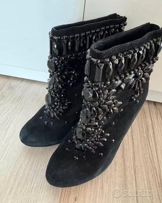 Stivaletti donna decorati