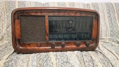 radio d'epoca Magnadyne SV63