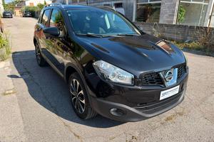 NISSAN Qashqai 2.0 dCi DPF 4x4 Tekna
