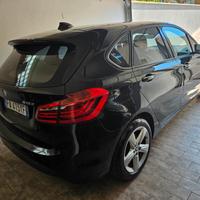 BMW 216d