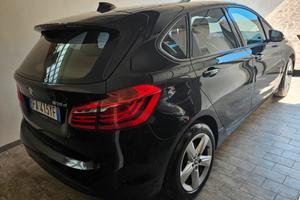 BMW 216d