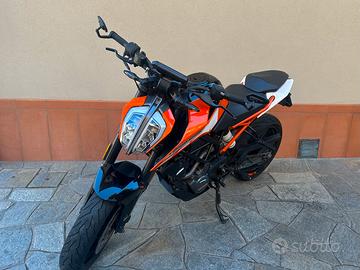Ktm duke 125