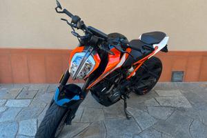 Ktm duke 125