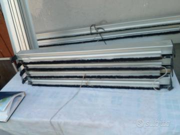 5 Zanzariera a rullo verticale in alluminio