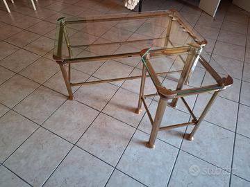 Tavolo in cristallo con tavolo porta oggetti