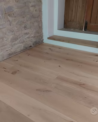 Parquet maxilistone con nodi a Cesena