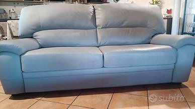 Divano 3 posti colore grigio