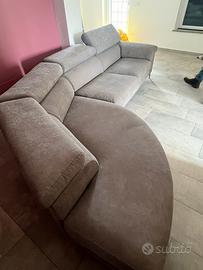 Divano con angoliera
