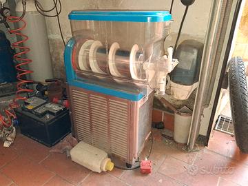 macchina crema di caffè da bar