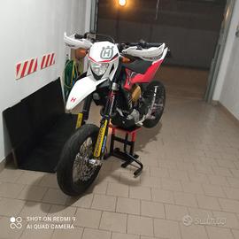 Husqvarna SMR 449 Motard