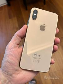 iPhone XS