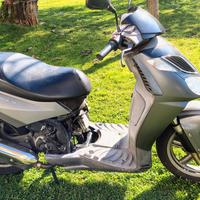 Aprilia sportcity 200 ricambi