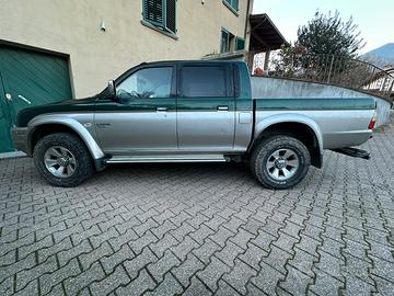 Mitsubishi L200 2.5TD 115cv