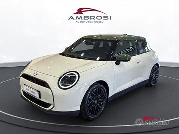 MINI Cooper 3 porte SE Paul Smith Edition