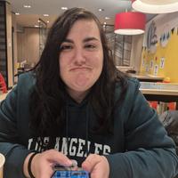 Scaffalista o adetta alle vendite