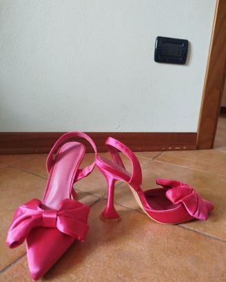 Scarpe fucsia con fiocco