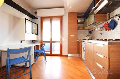 2 LOCALI A RICCIONE