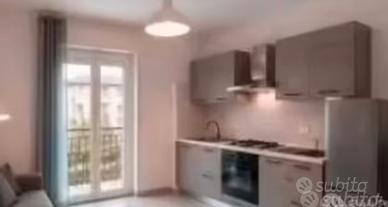 BILOCALE con BALCONE- POMEZIA