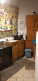 casa su tre livelli bronte