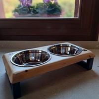 mangiatoia rialzata artigianale 