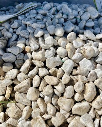 Pietra bianca per decorar azione