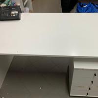 scrivania da ufficio