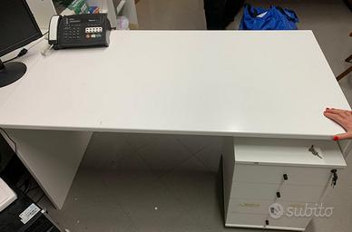 scrivania da ufficio