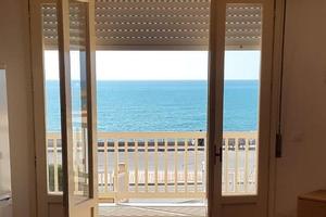 Appartamento fronte mare a Scoglitti (RG)