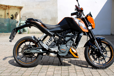 Ktm duke 125 2015