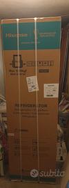 frigorifero combinato da incasso Hisense  240 l