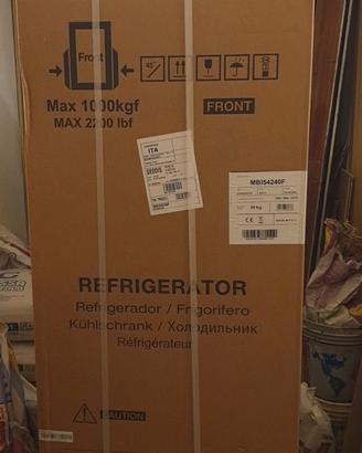 frigorifero combinato da incasso Hisense  240 l