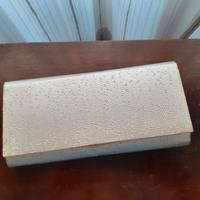 Pochette color argento