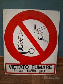Cartello vietato fumare