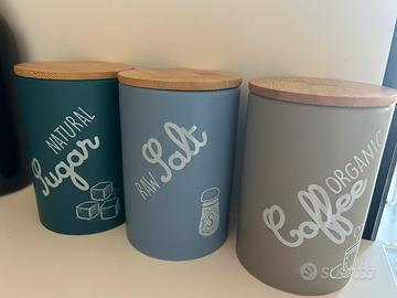 Barattoli sale zucchero caffè