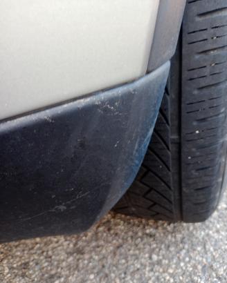  4 gomme 235 /65/17