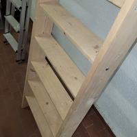 Scala legno massiccio per soppalco o letto