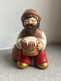 THUN Presepe Giubileo Mungitore Rosso