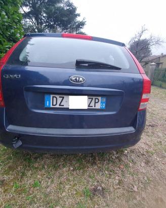 KIA CEED anno 2010 gpl G4FA.  km 220.000 problemi