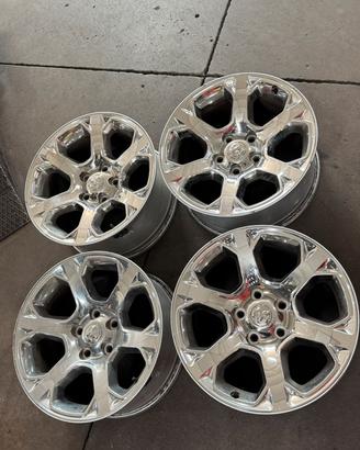 Cerchi Dodge Ram 20” 5 fori